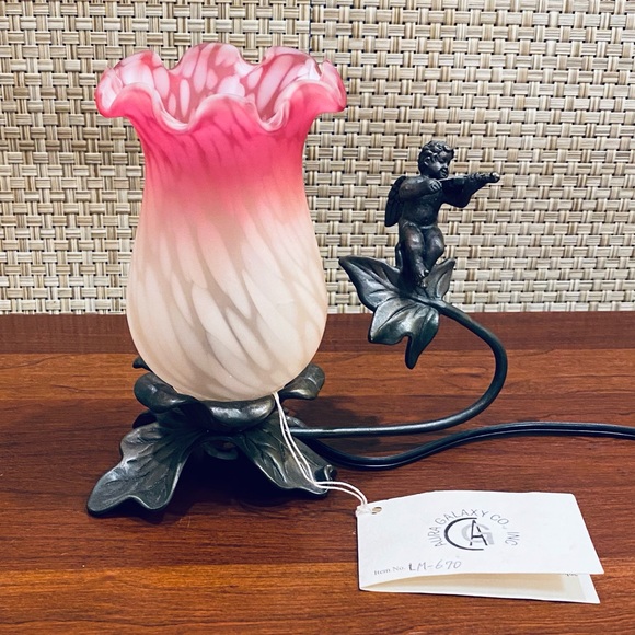 SOLD🌟HP🌟VTG 1990 Bronze Cherub Art Glass Memory Lamp - Picture 2 of 12